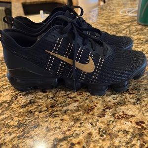 Nike vapor max size 6.5